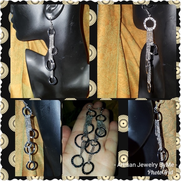 SALE Dangling Chain Tassels Hammered Loop Earrings - Picture 2 of 3